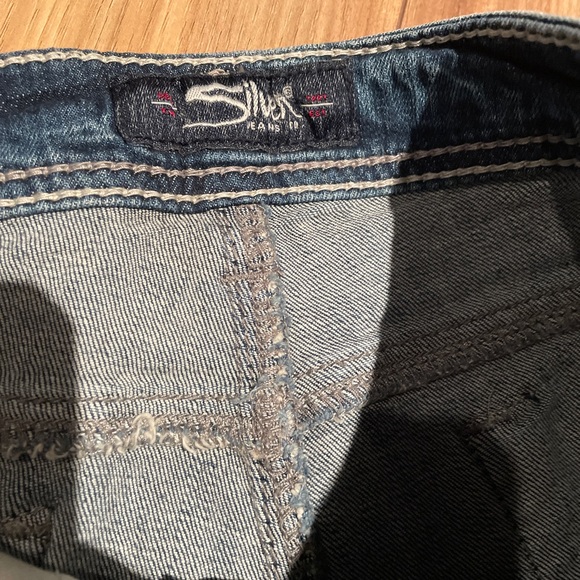 Silver jean shorts - Picture 4 of 4